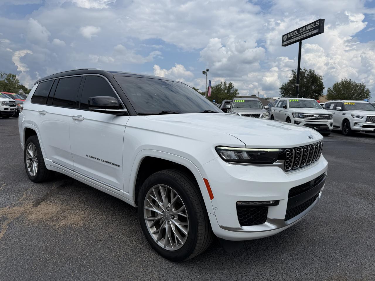 jeep grand cherokee l 2023 1C4RJJEG1P8703859 image jeep grand cherokee l 2023 1C4RJJEG1P8703859 image